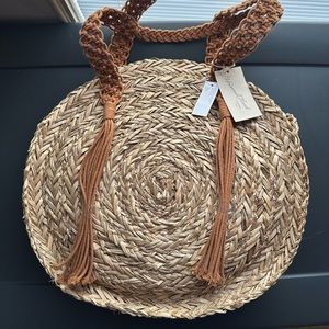 Universal threads tan beach bag!